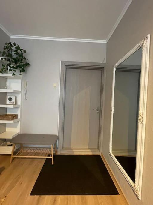 Cozy Apartment Close To Riga Airport ภายนอก รูปภาพ
